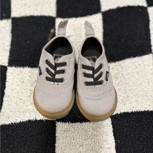 Vans Toddler Sneakers in Gray Canvas with Black Laces Gum bottom